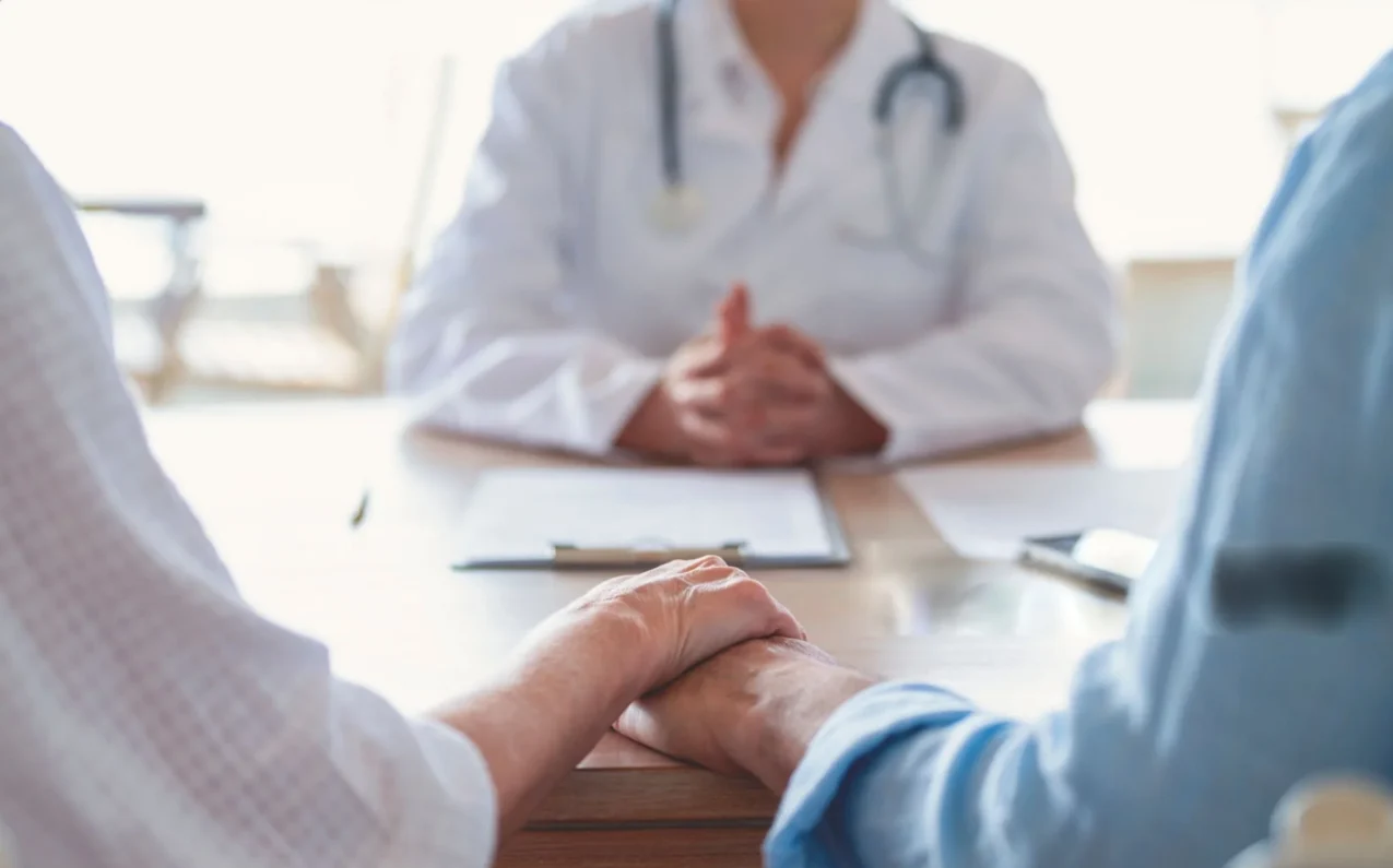 Best IVF centre in Chennai consultation with fertility doctor and couple